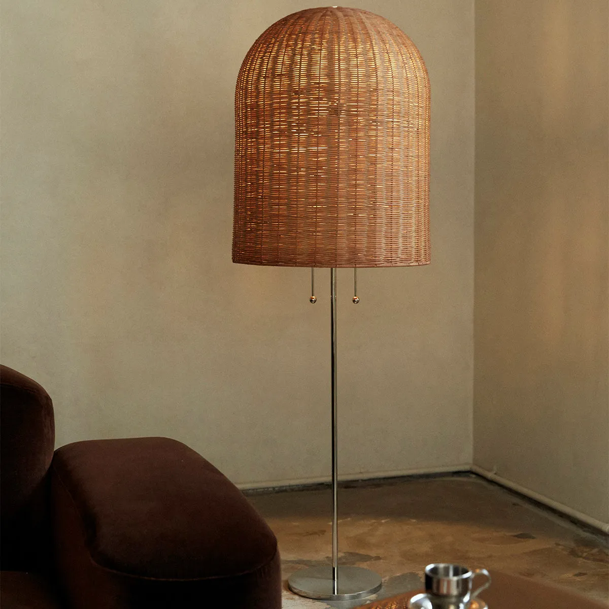 Bell Floor Lamp (Chrome / Natural Rattan)