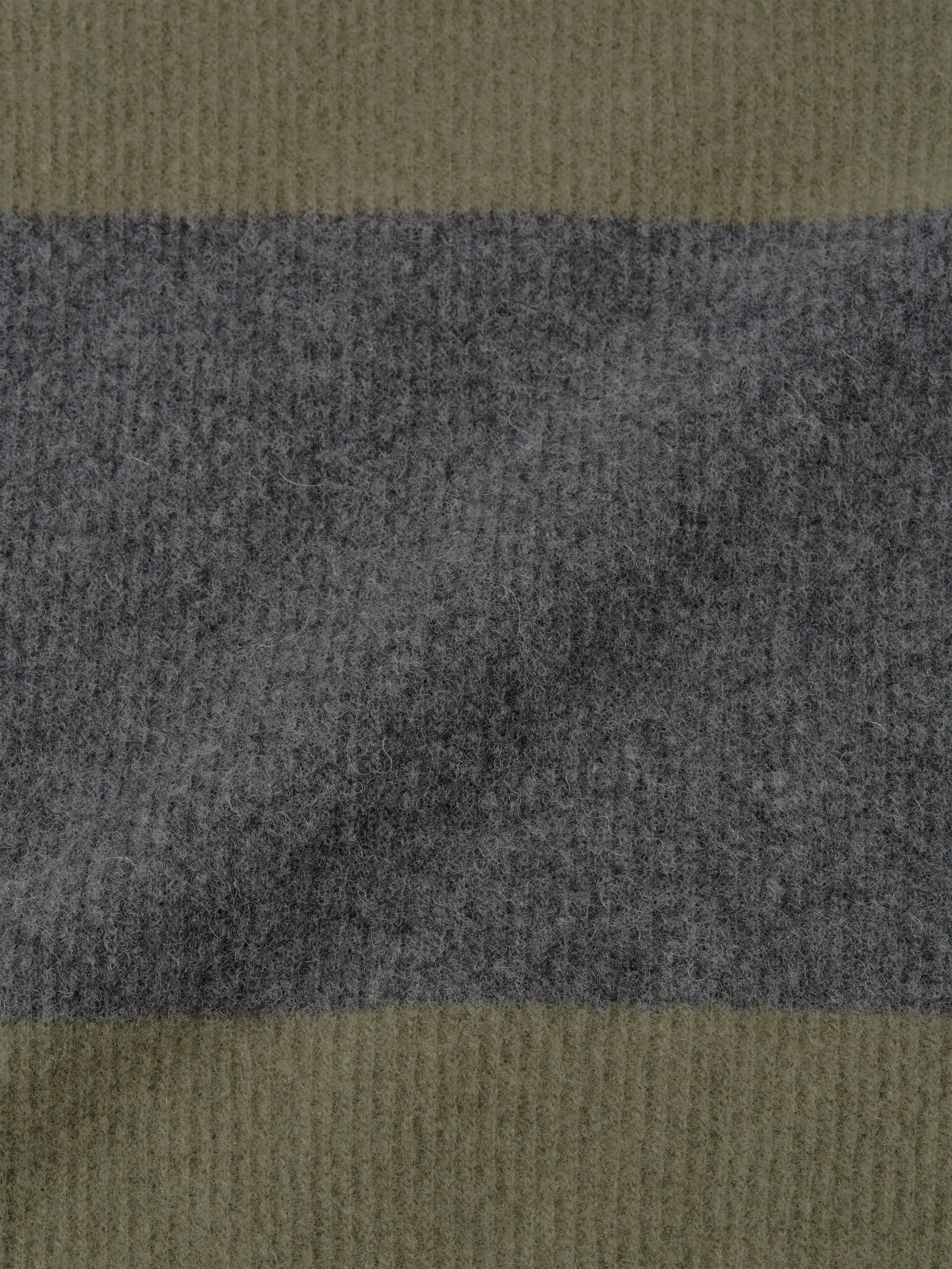 Blenheim Jumper Paxton Charcoal/Sage Green