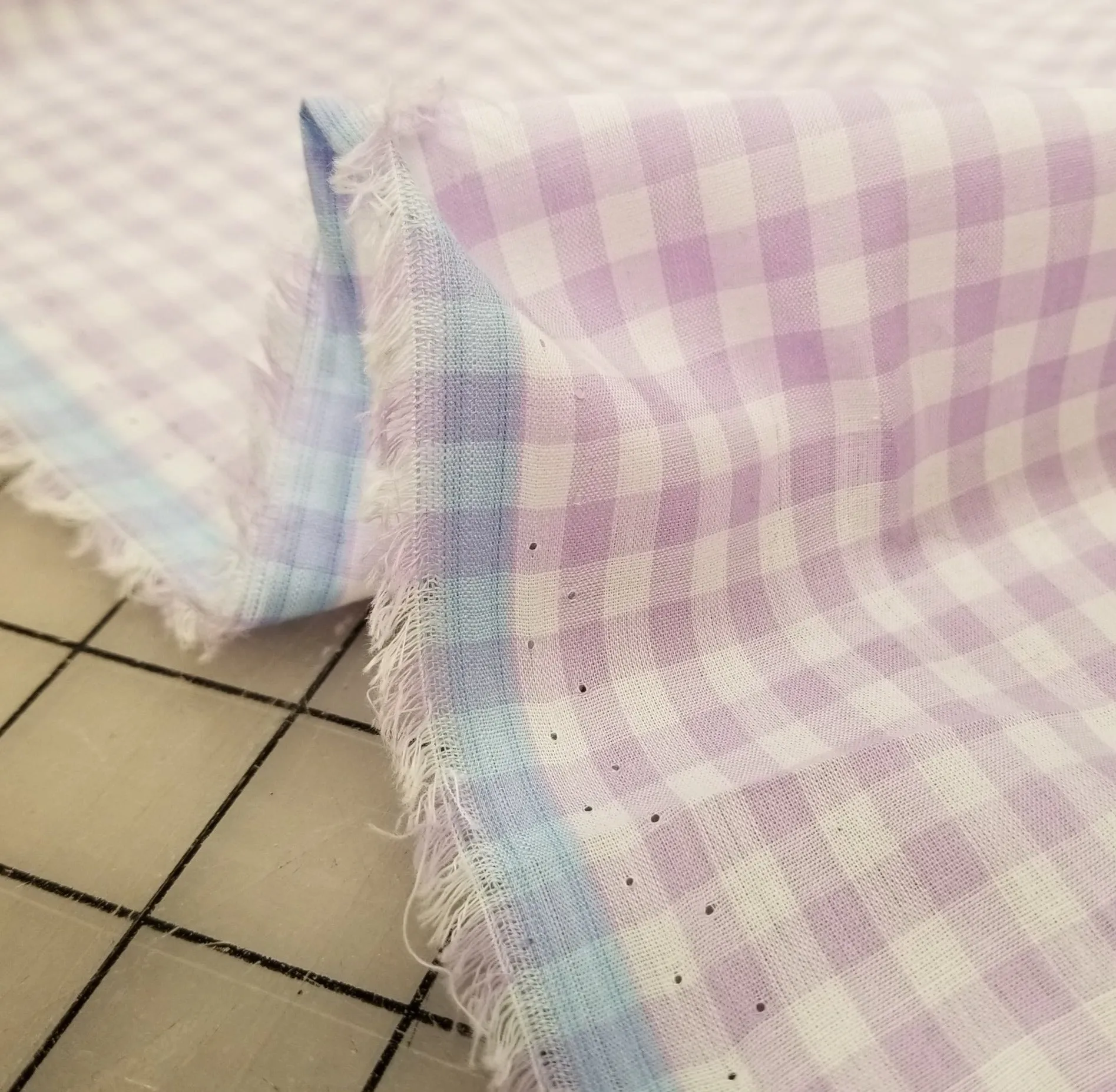 End of Bolt: 4 yards of Designer Deadstock Gingham Cottage Lavender Lilac Picnic Cotton Shirting Poplin Woven-remnant