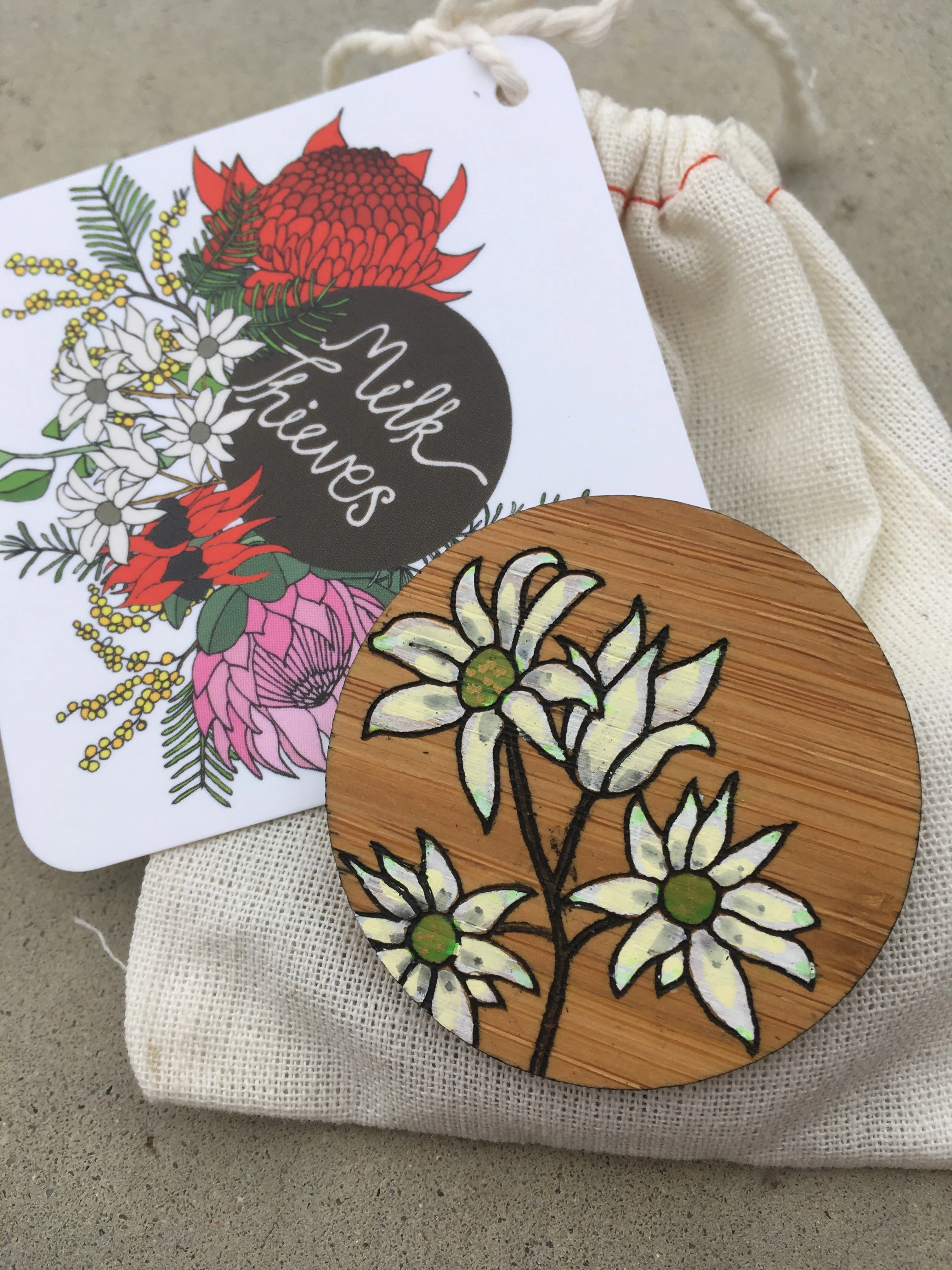 Floral Brooch - Flannel Flower