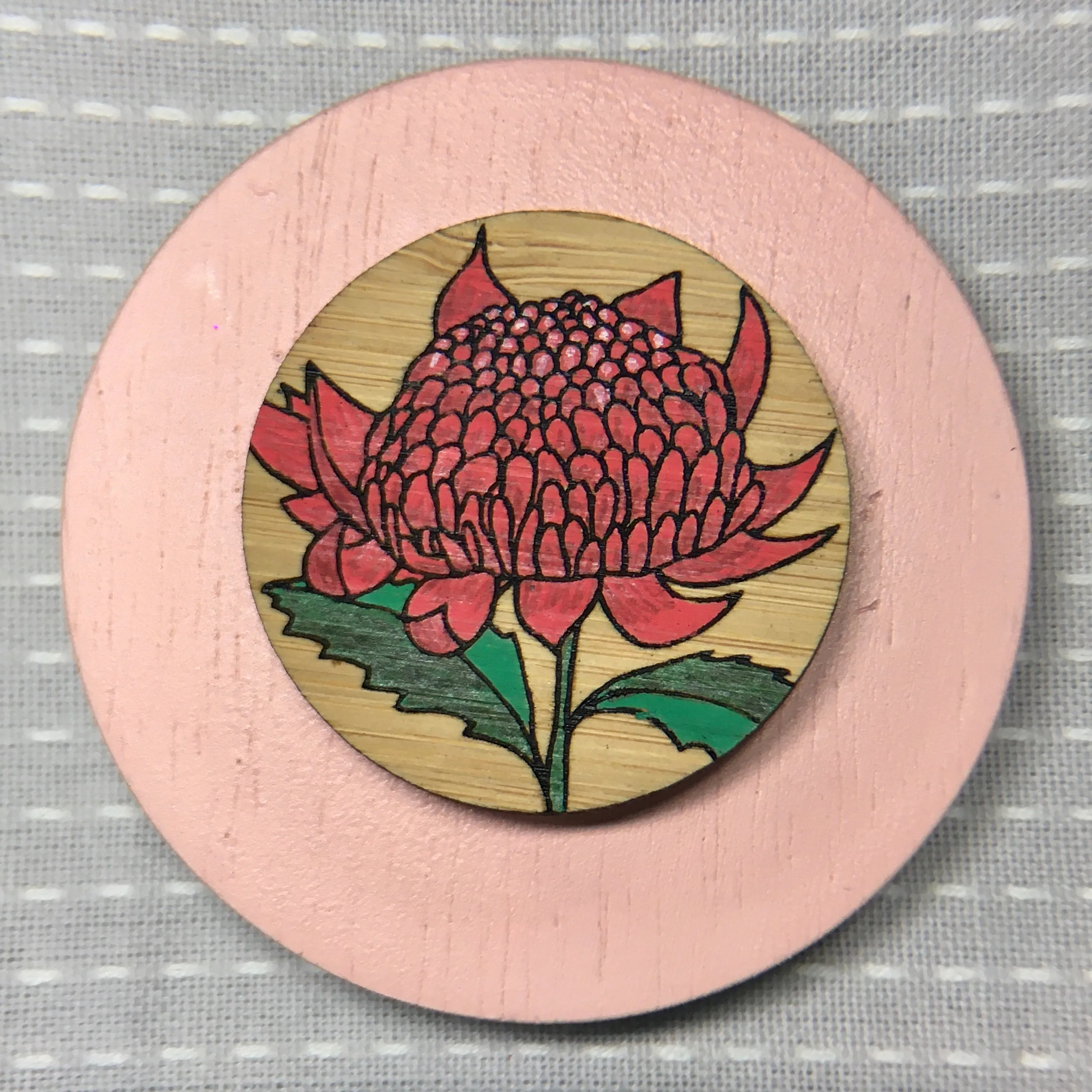 Floral Brooch - Waratah