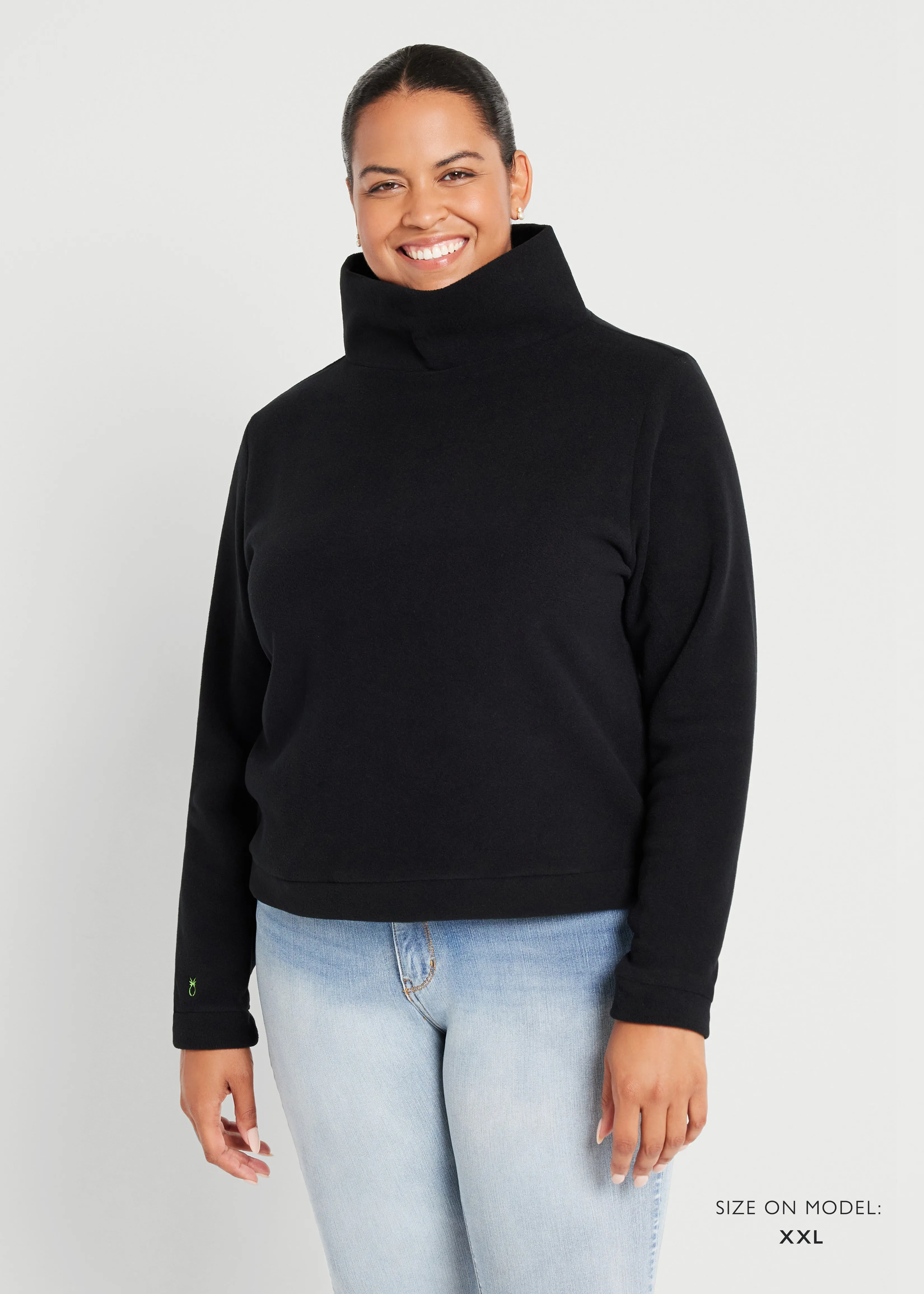 Park Slope Turtleneck in Vello Fleece (Black)