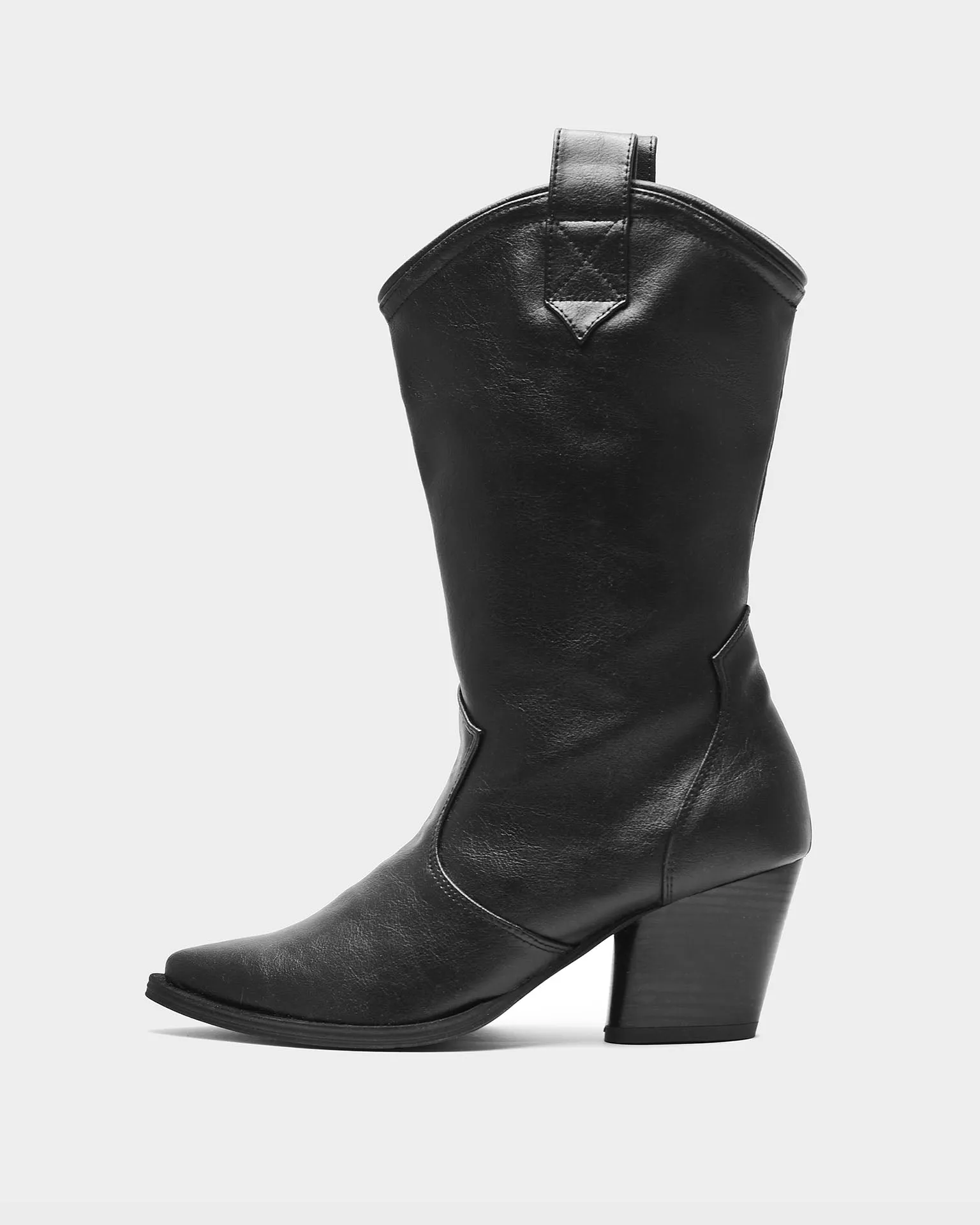 Sleeky Cowboy Boots made of Vegea grape leather - sample sale